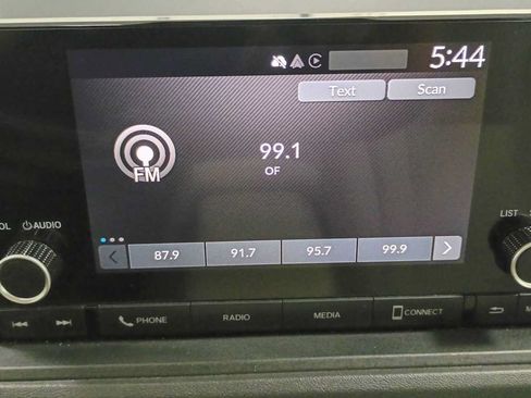 Used 2023 Honda Accord EX image 18