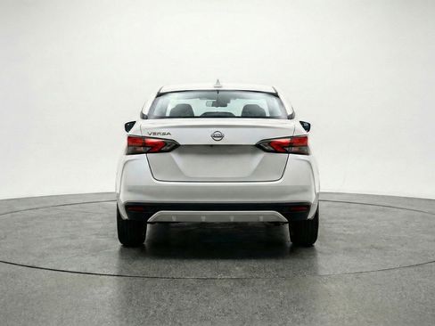 Used 2025 Nissan Versa SV FWD image 7