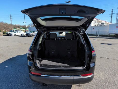 Used 2021 Jeep Grand Cherokee L Limited image 15