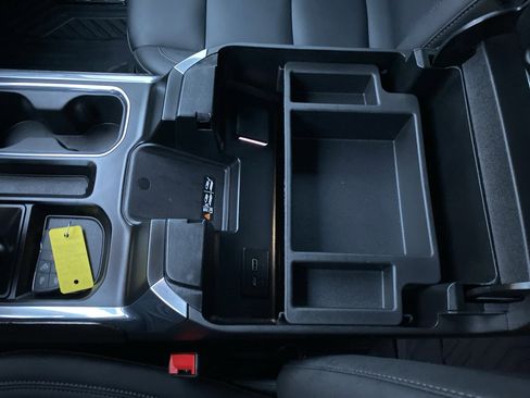 Used 2025 Chevrolet Silverado 1500 LT Trail Boss w/ Convenience Package II image 33