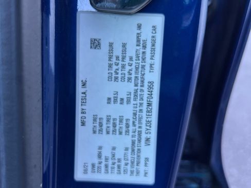 Used 2021 Tesla Model 3 Long Range AWD/4WD image 30