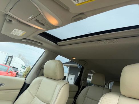 Used 2017 INFINITI QX60 AWD w/ Premium Plus Package image 28