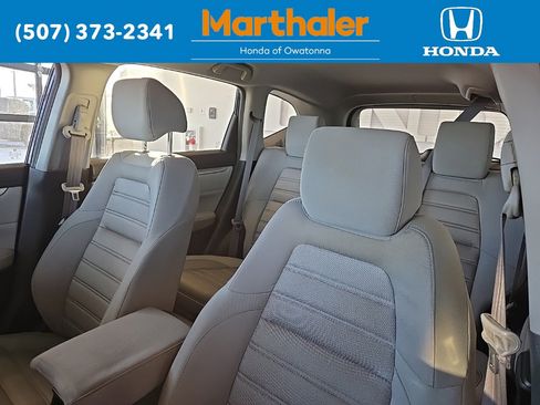 Used 2018 Honda CR-V LX image 10