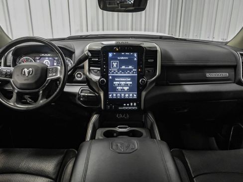 Used 2020 RAM 3500 Laramie image 14