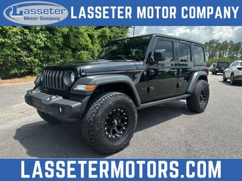 Used 2025 Jeep Wrangler Unlimited Sport AWD/4WD image 1