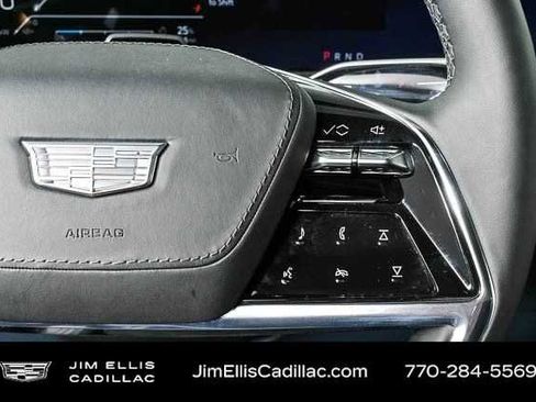 New 2025 Cadillac Escalade IQ Luxury 2 AWD/4WD image 12