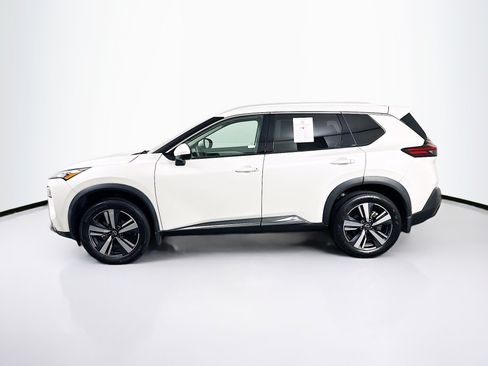 Used 2023 Nissan Rogue SL FWD image 4