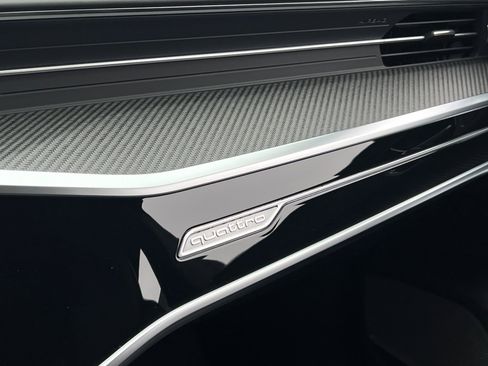 Used 2021 Audi RS 7 Sportback w/ Black Optic Package image 33