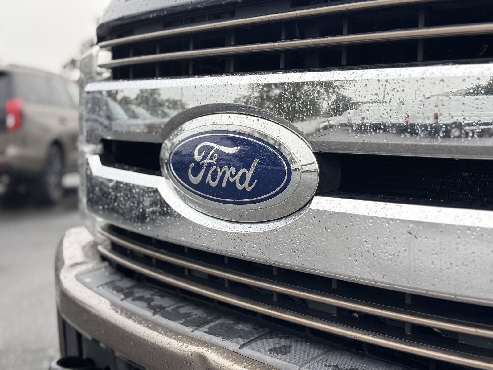 Used 2019 Ford F250 King Ranch w/ King Ranch Ultimate Package AWD/4WD image 7
