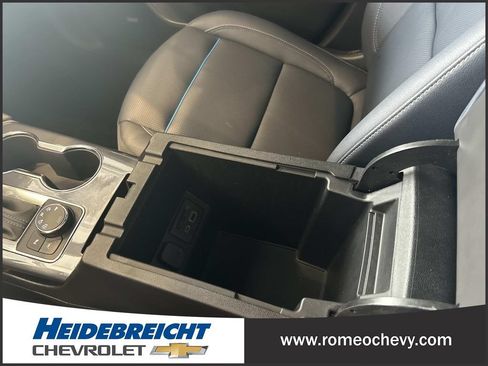 Used 2023 Chevrolet Blazer RS AWD/4WD image 28