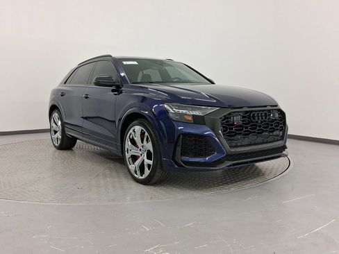 Used 2024 Audi RS Q8 image 7