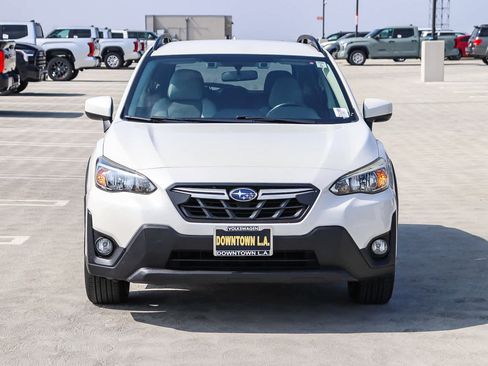 Used 2021 Subaru Crosstrek 2.0i Premium image 2