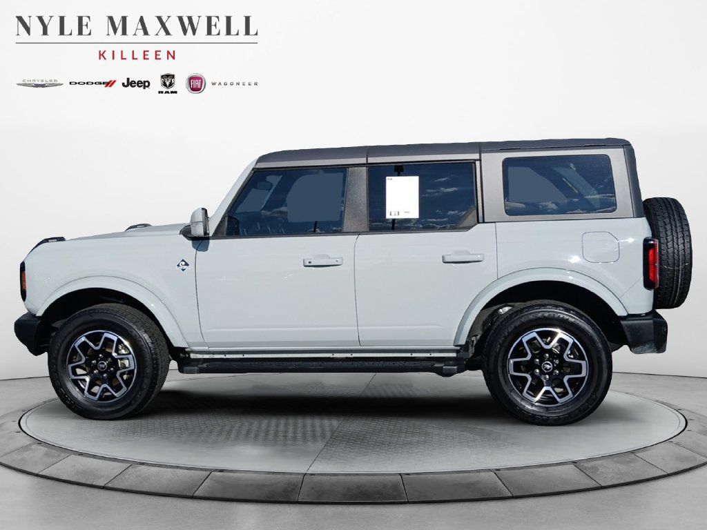 Used 2024 Ford Bronco Outer Banks AWD/4WD image 13