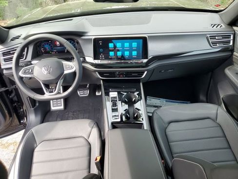 New 2026 Volkswagen Atlas Cross Sport SEL R-Line AWD/4WD image 15
