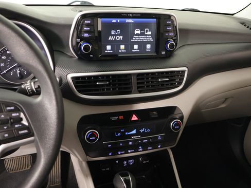 Used 2019 Hyundai Tucson Sport FWD image 5