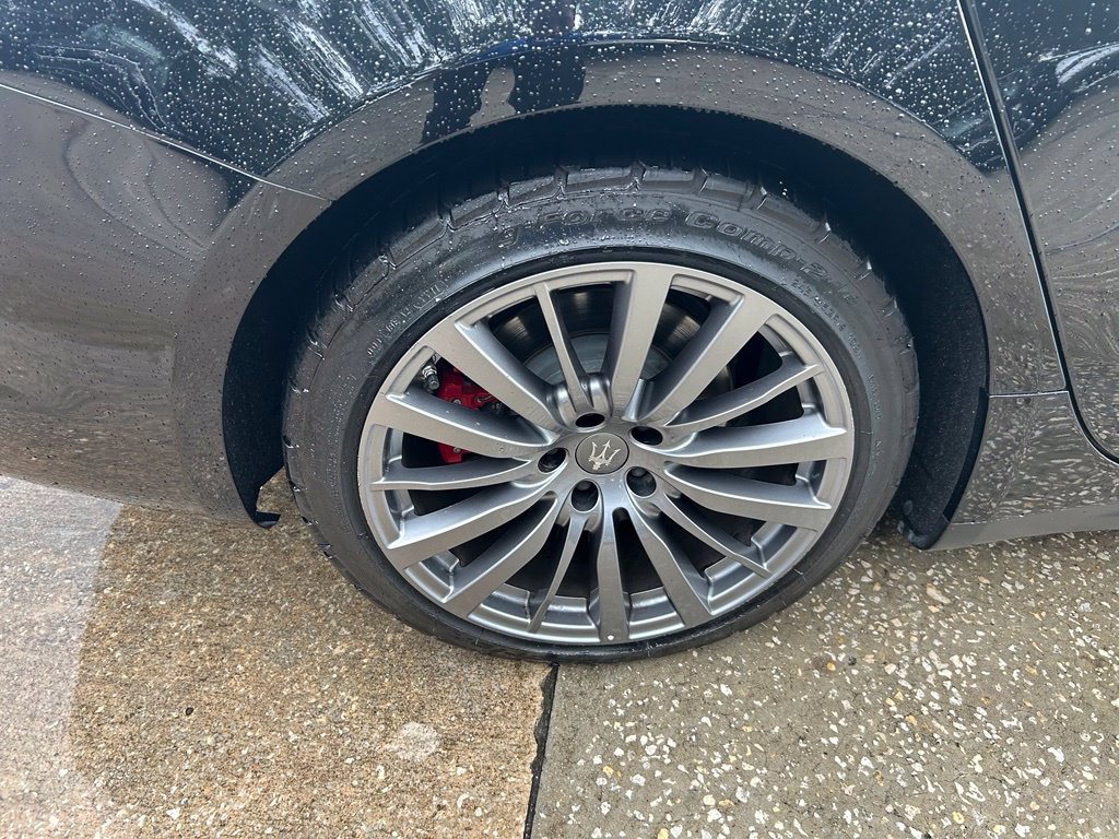 Used 2020 Maserati Ghibli RWD image 25