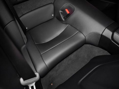 Used 2025 Porsche 911 Carrera image 68