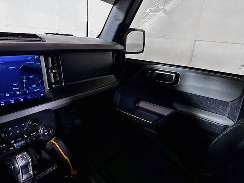 Used 2023 Ford Bronco Badlands AWD/4WD image 24