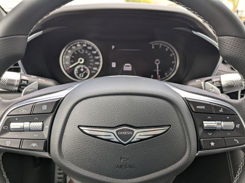 Certified 2025 Genesis G70 2.5T w/ Sport Prestige Package image 21