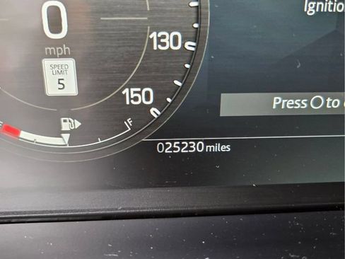 Used 2025 Land Rover Defender 110 S AWD/4WD image 32