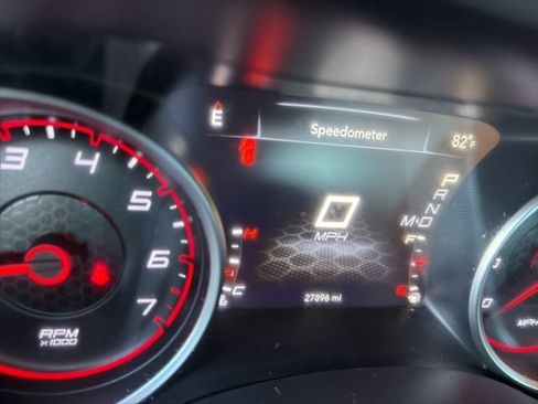 Used 2023 Dodge Charger SXT image 6