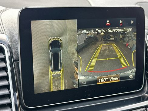 Used 2018 Mercedes-Benz GLS 550 4MATIC image 27