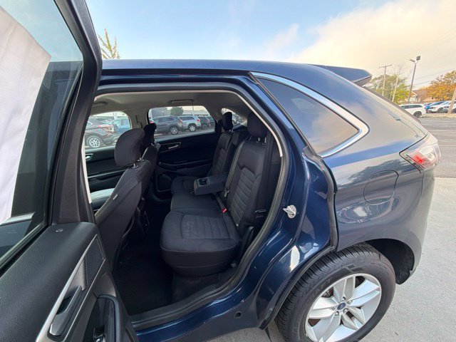 Used 2017 Ford Edge SEL FWD image 16