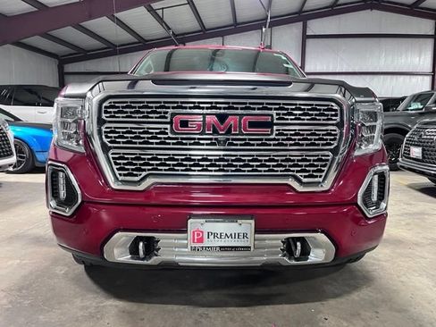 Used 2019 GMC Sierra 1500 Denali w/ Denali Ultimate Package AWD/4WD image 9