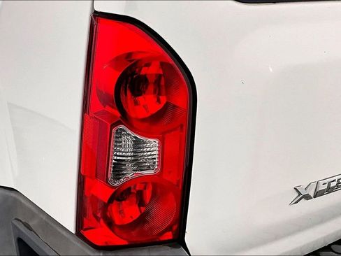 Used 2015 Nissan Xterra S image 29