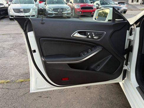 Used 2018 Mercedes-Benz CLA 250 image 13