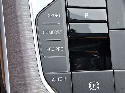 New 2026 BMW 230i xDrive Coupe image 17