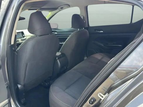 Used 2022 Nissan Altima 2.5 S FWD image 39