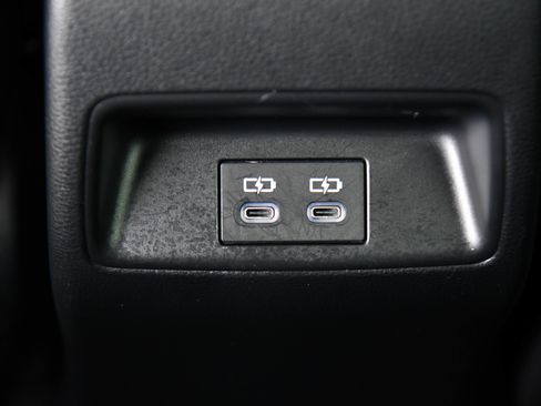 Used 2024 Toyota Corolla SE image 40