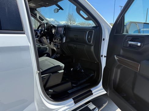 Used 2020 Chevrolet Silverado 1500 LT w/ Fleet Comfort Package image 21