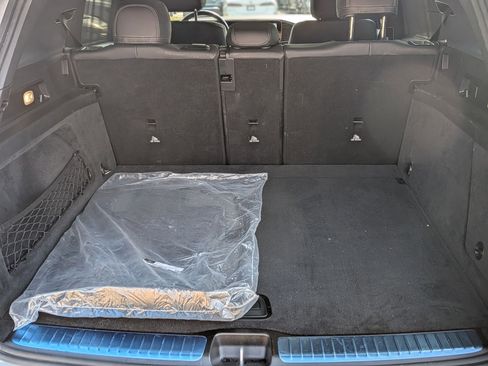 Certified 2025 Mercedes-Benz GLE 53 AMG 4MATIC image 32