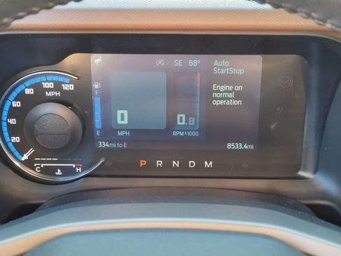 Used 2024 Ford Bronco Outer Banks image 16