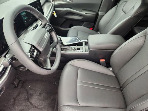 New 2026 Kia Sorento S AWD/4WD image 8