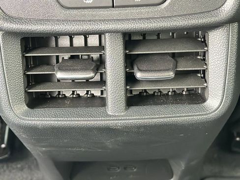 Used 2026 Chevrolet Equinox ACTIV w/ Safety and Technology Package image 22