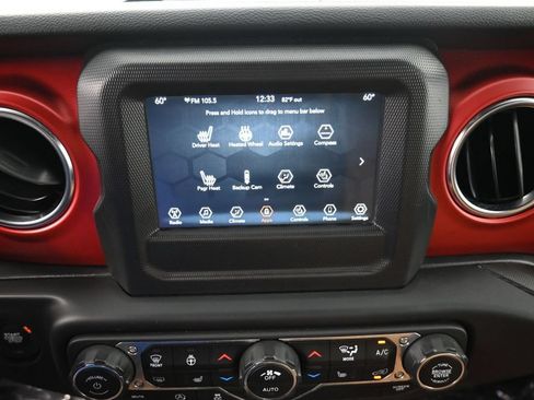 Used 2021 Jeep Wrangler Rubicon w/ LED Lighting Group AWD/4WD image 10
