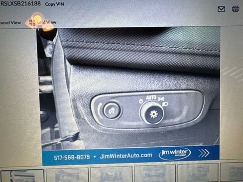 Used 2025 Chevrolet TrailBlazer LT AWD/4WD image 3