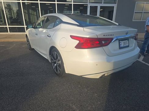 Used 2016 Nissan Maxima Platinum FWD image 9