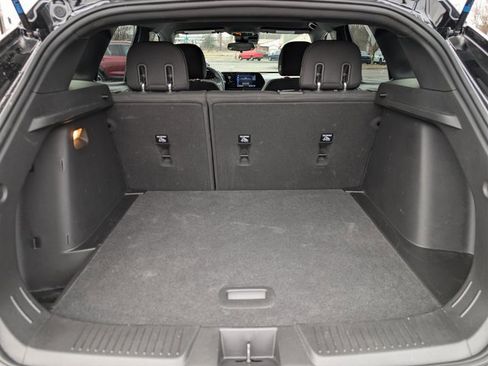 Used 2024 Chevrolet Trax RS image 19