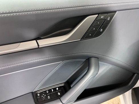 Certified 2026 Porsche 911 Carrera image 31