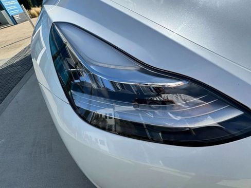 Used 2023 Tesla Model Y Long Range AWD/4WD image 36