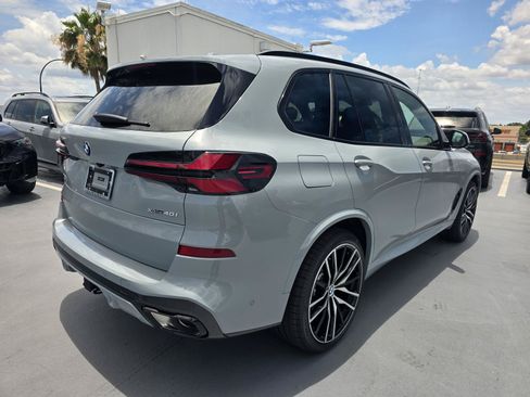 New 2026 BMW X5 xDrive40i w/ M Sport Package AWD/4WD image 3