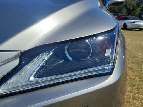 Used 2019 Lexus RX 350L 350L w/ Premium Package image 3