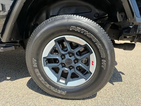 Used 2019 Jeep Wrangler Unlimited Rubicon AWD/4WD image 37