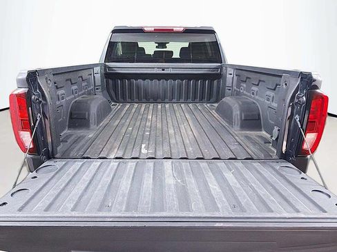 Used 2022 GMC Sierra 1500 Elevation w/ LPO, Elevation Black Package AWD/4WD image 16