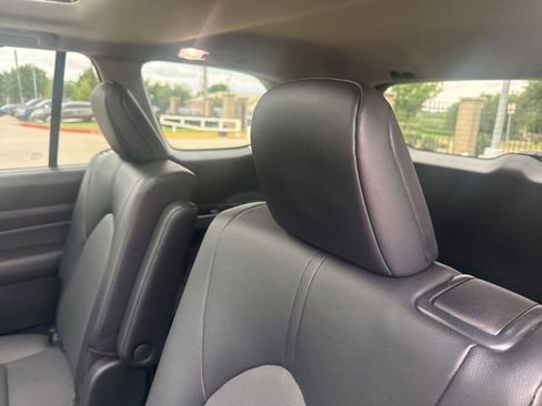 Used 2024 Toyota Grand Highlander AWD image 10