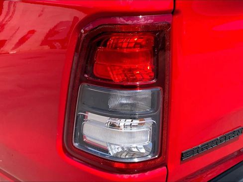 Used 2023 RAM 1500 Big Horn AWD/4WD image 28